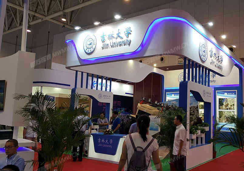 佛山市唐業(yè)家具有限公司參展廣州國際家具博覽會(huì)5